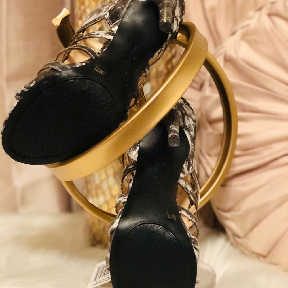 Jessica Simpson Riahn Open Toe Classic Pumps - Picture 3 of 8